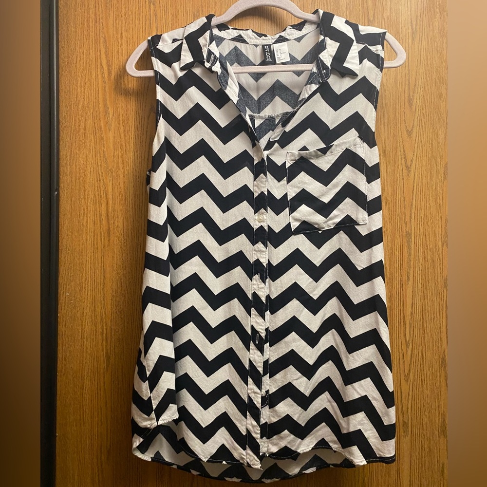 Divided by H&M blouse